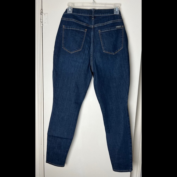 Eddie Bauer Dark Blue Slightly Curvy - High Rise Skinny - Picture 2 of 5